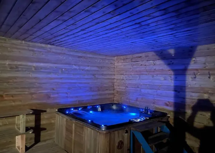 John The Mills Spahot Tub Private Donegal Town