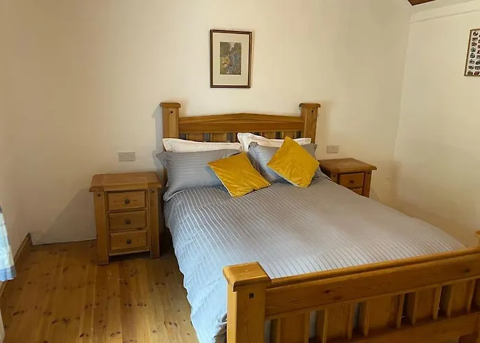 John The Mills Spahot Tub Private